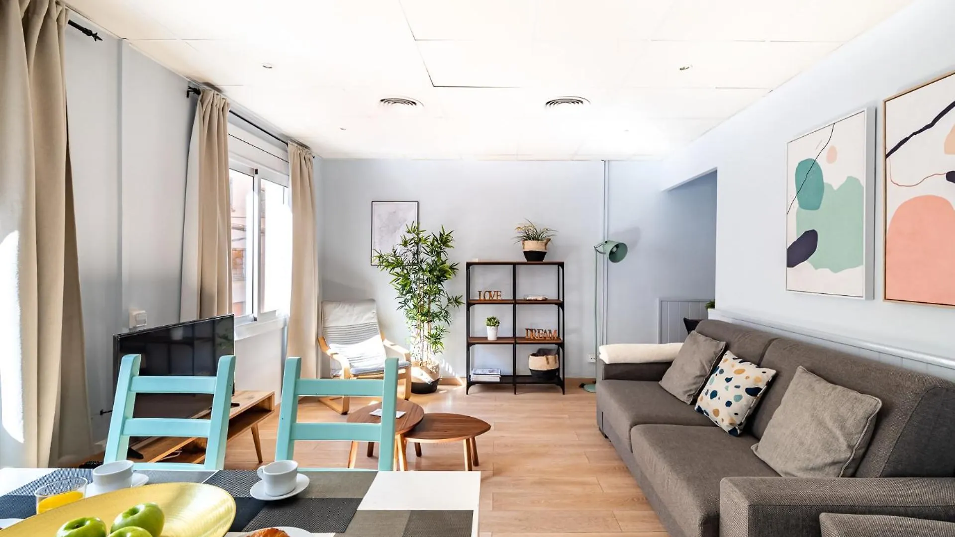 Flaugier Apartment Near Sagrada Familia Barcelona Spanien